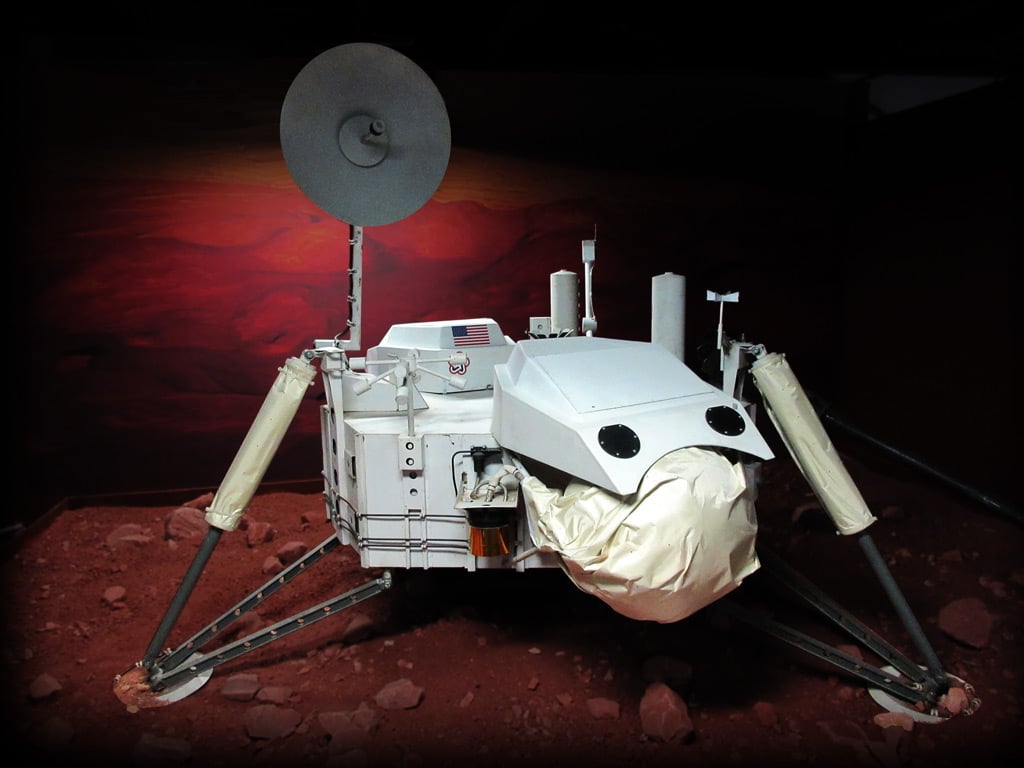 Mars Viking Lander - Space Foundation Discovery Center